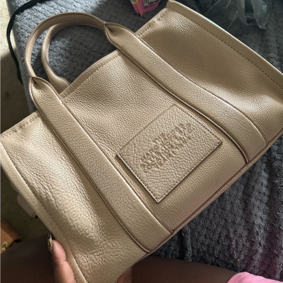 Marc Jacob’s Medium Tote bag Rose color - Picture 3 of 3